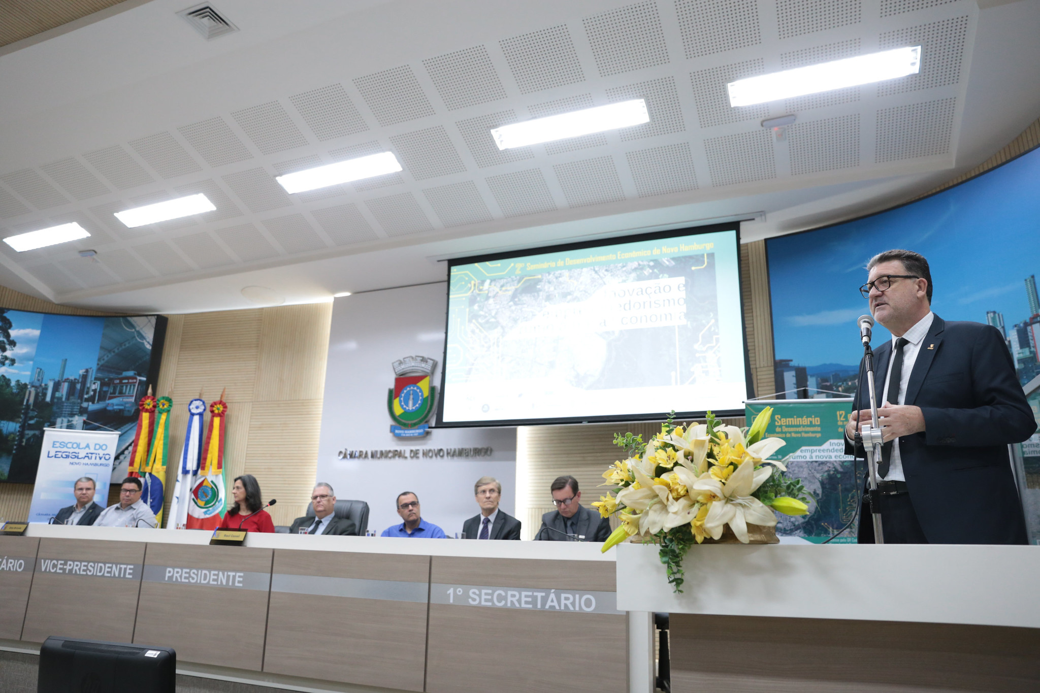 Câmara de Vereadores sedia 2º Seminário de Desenvolvimento Econômico de Novo Hamburgo