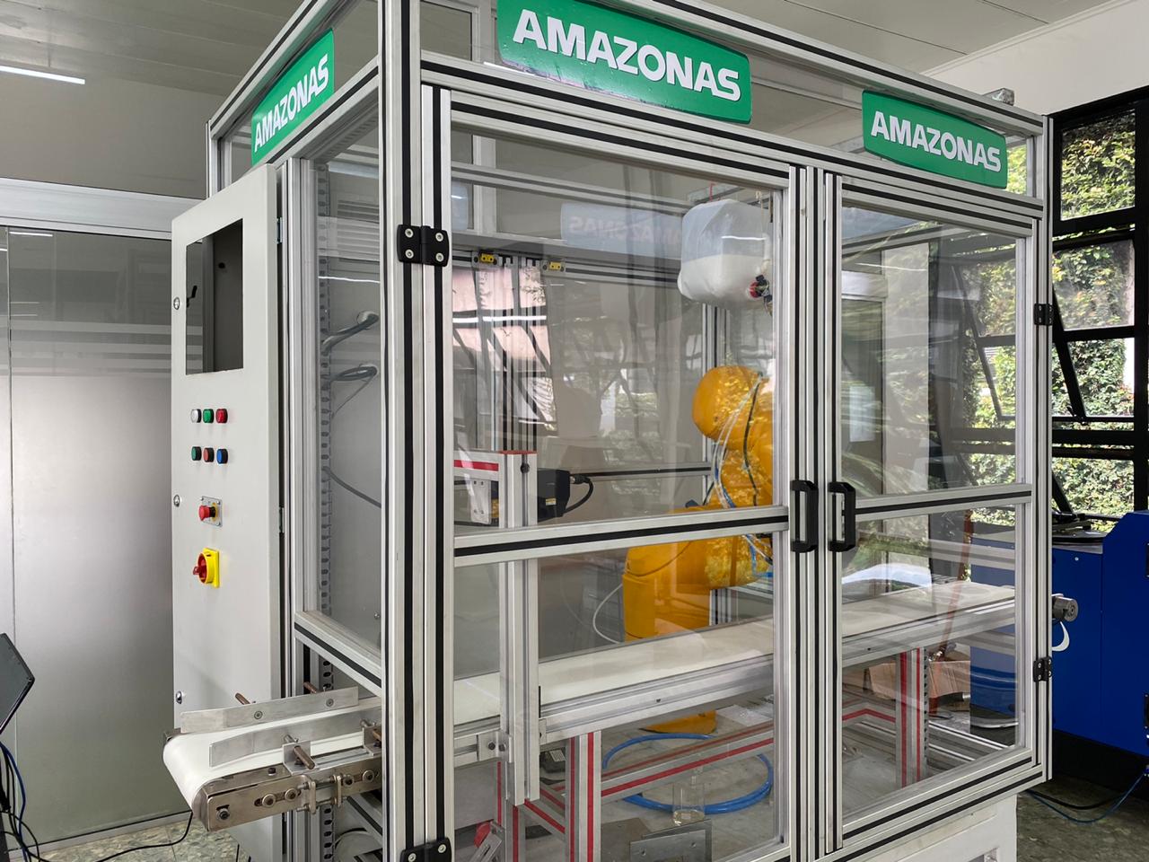 Amazonas apresentará na Fábrica Conceito 2020, na Fimec, aplicador automático que reconhece relevo da sola dos calçados