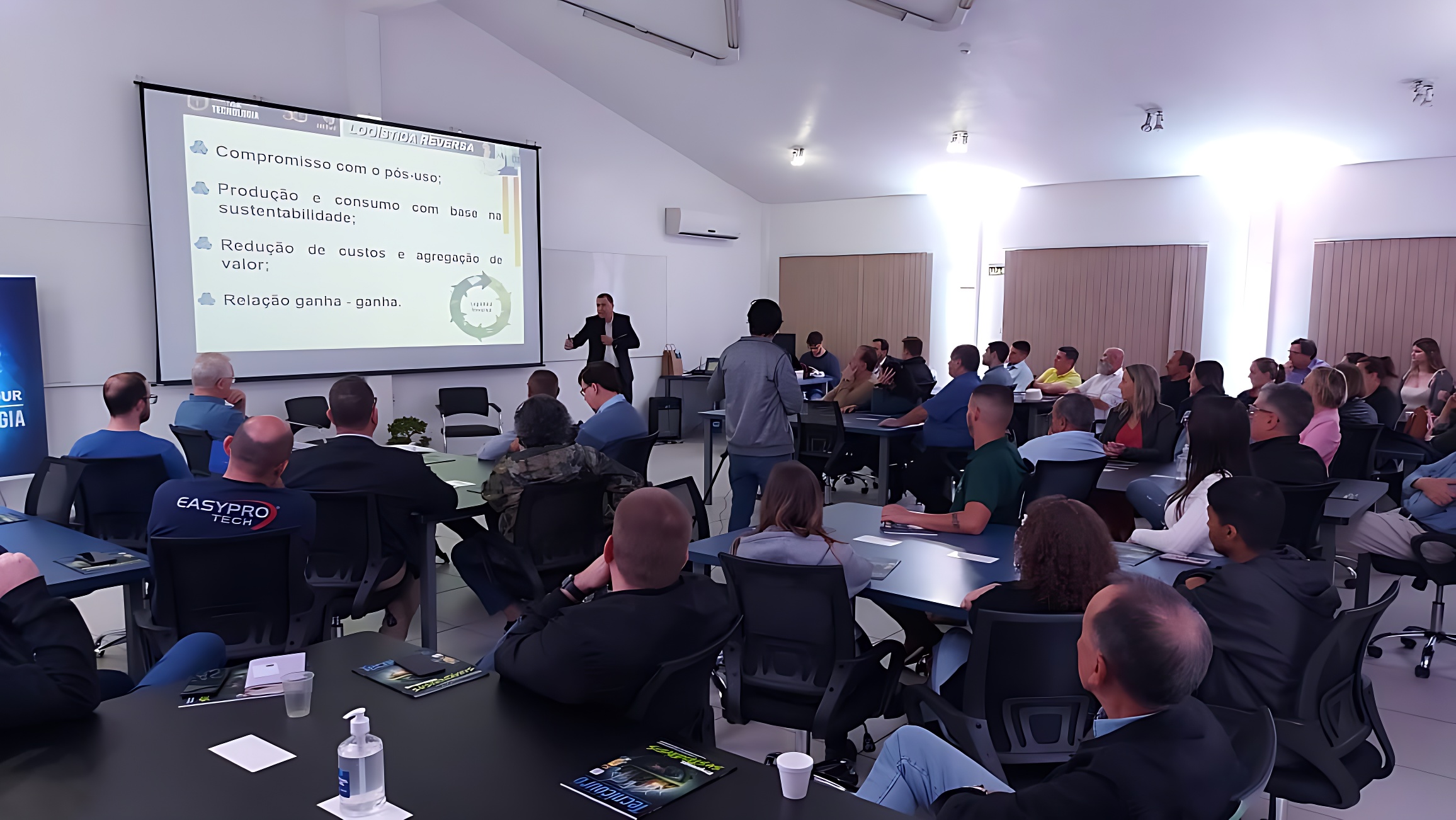 Happy Hour de agosto mostrou o que a indústria do calçado já faz e o que ainda pode ser feito na área de reciclagem e reaproveitamento de resíduos