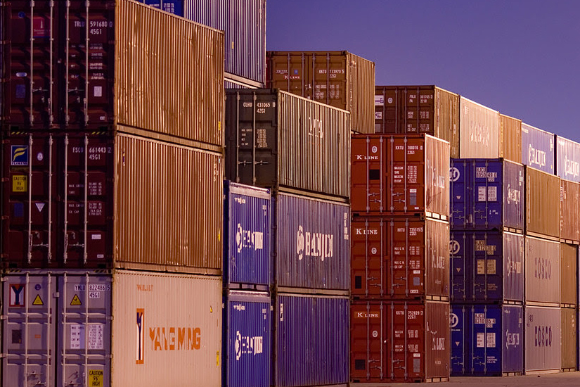 Exportações de calçados desaceleram em outubro