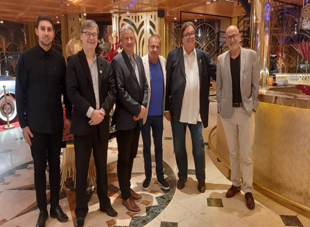 Presidência e equipe do IBTeC com o diretor da Merkator, Frederico Pletsch, o comunicador Alejandro Malo e o empresário Elói Cabral, durante o jantar de confraternização da Zero Grau com os expositores e a imprensa