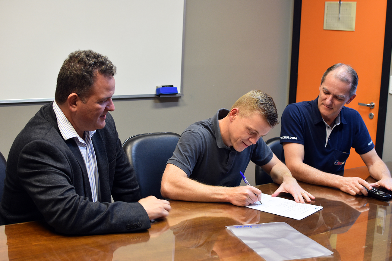 Orisol renova patrocínio do Fórum Fimec