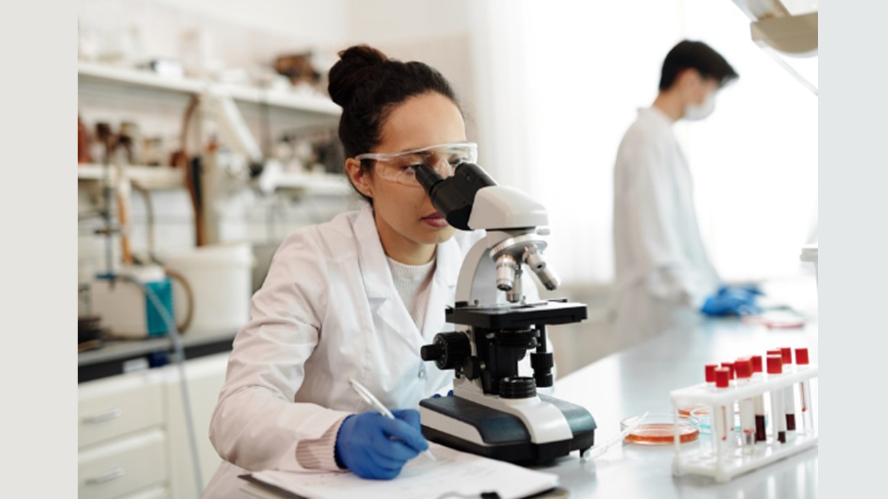 Startup do Tecnopuc propõe a criação de tecidos inteligentes antimicrobianos com nanotecnologia