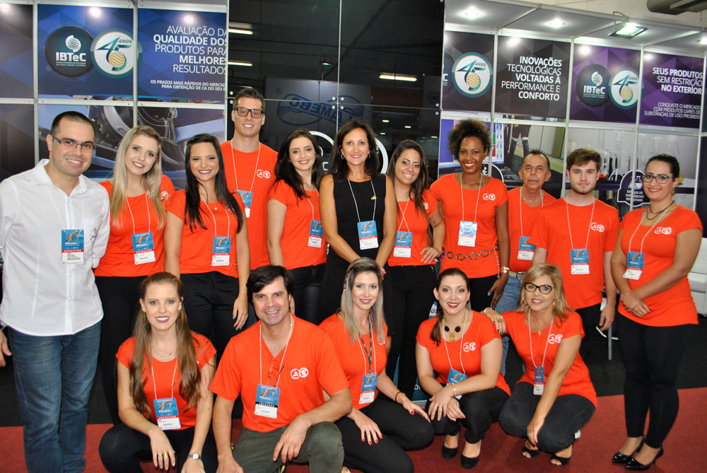 Tecnicouro confraterniza com parceiros