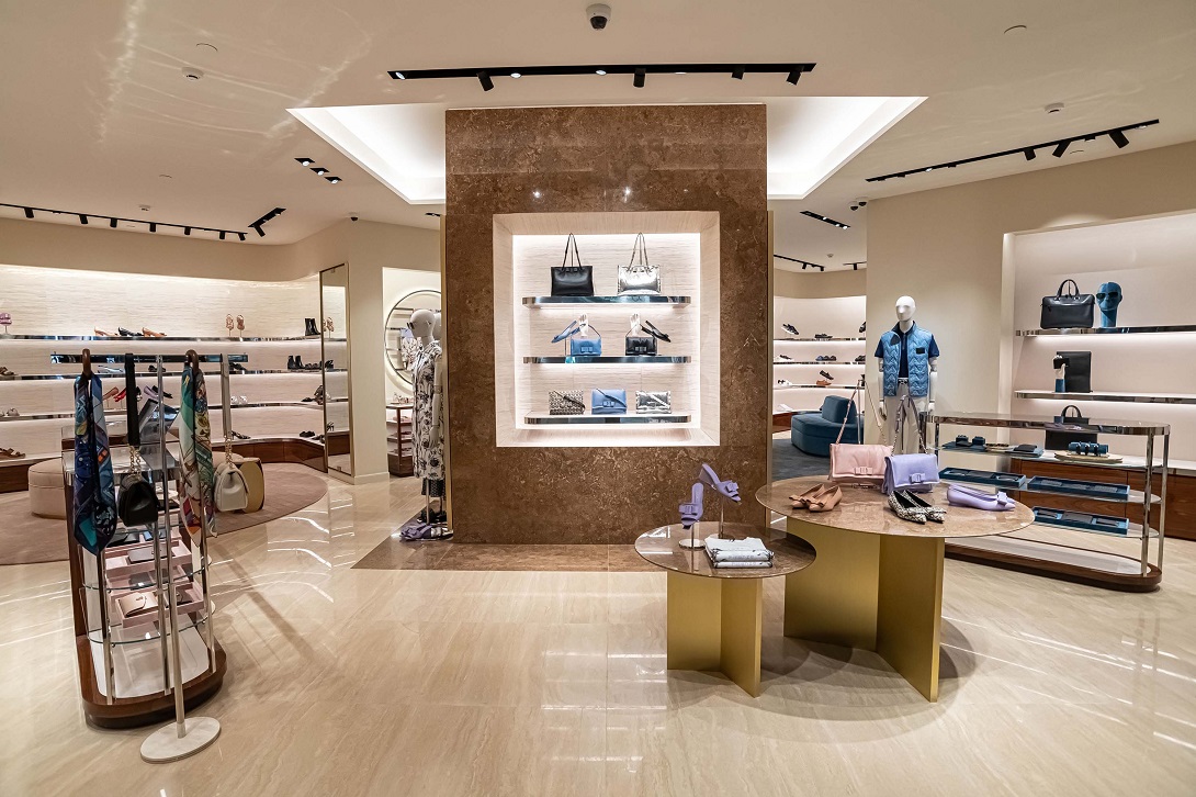 Salvatore Ferragamo consolida sua presença no mercado brasileiro