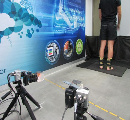 Laboratório de Biomecânica do IBTeC desenvolveu  pesquisa em conjunto com a Mercur  para inserir tecnologia em estabilizador de tornozelo 
