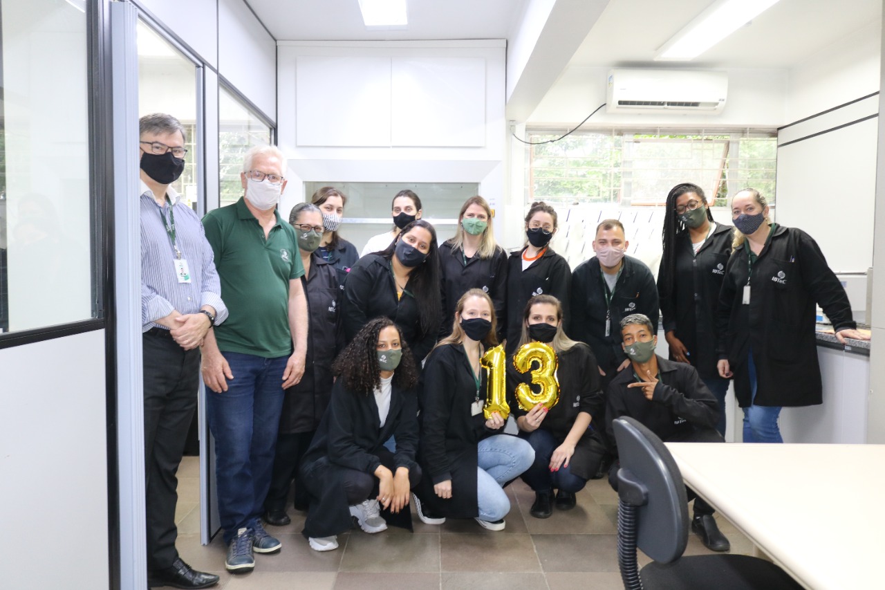 IBTeC comemora 13 anos do seu Laboratório de Substâncias Restritas
