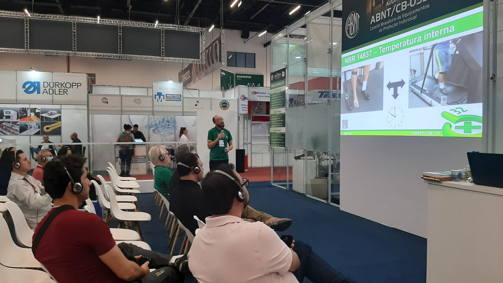 Efeitos do conforto em calçados de segurança na performance do trabalhador foi tema de palestra do IBTeC na FISP 2022