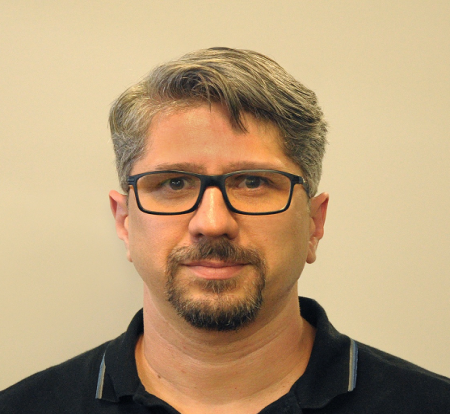 Prof. Dr. Éverton Sidnei Amaral da Silva – Curso de Design, da UFRGS